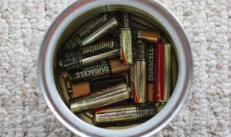 mix different brands of batteries