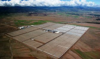 solar power plant with a giant salt battery