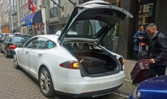 tesla autonomous robo taxis