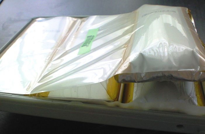 when smartphone batteries swell