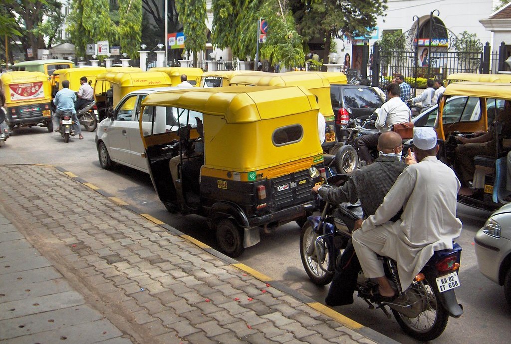 hindustan petroleum there's no space for cars