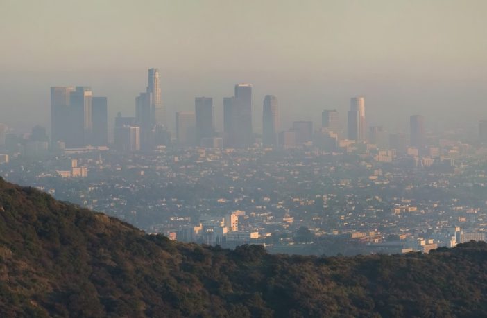 air pollution affects our mental health
