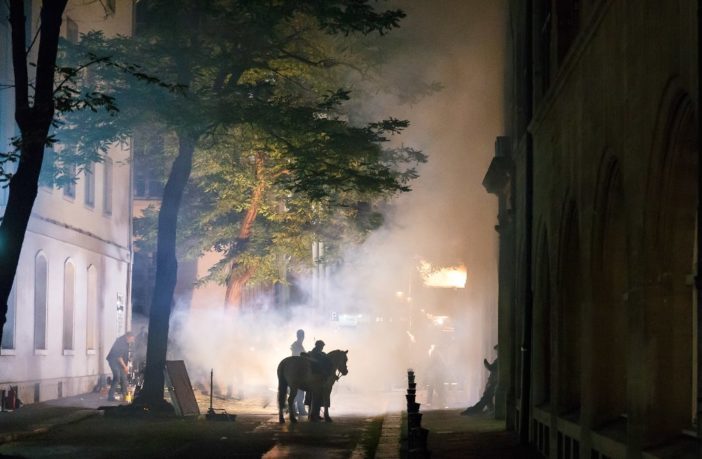 battery powered lights