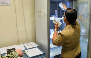 moderna vaccine may work on new strains