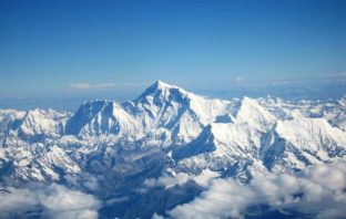 covid-19 climbed the heights of everest