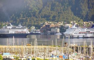 cdc extends covid rules for cruise ships
