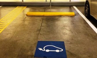 extend the life of your ev vehicle battery