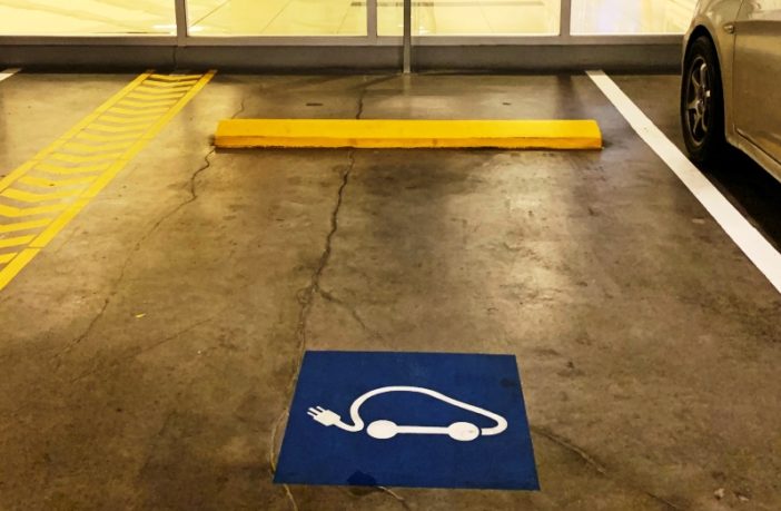 extend the life of your ev vehicle battery