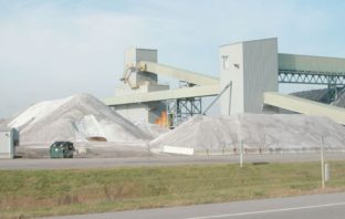 sodium-ion invading lithium-ion's market