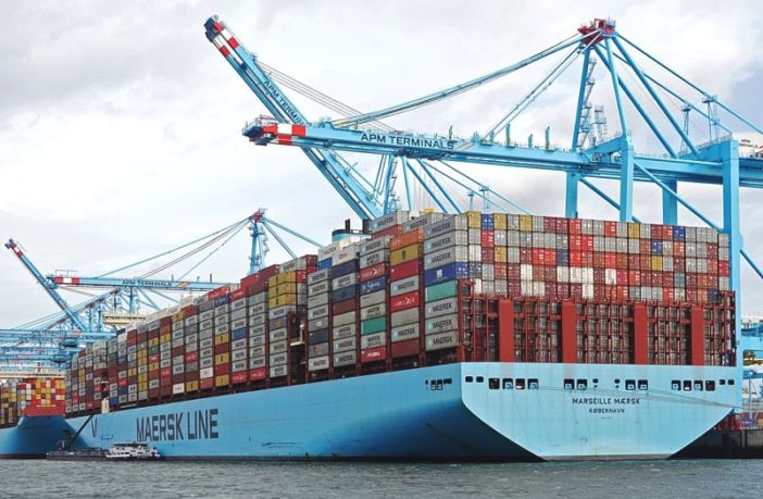 powering large container ships with batteries