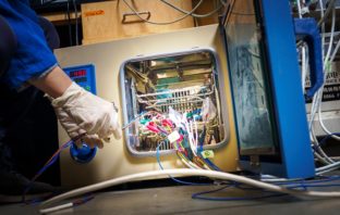 wider temperature range for lithium sulfur
