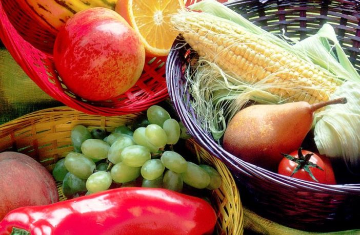 fruit and veg conduct electricity