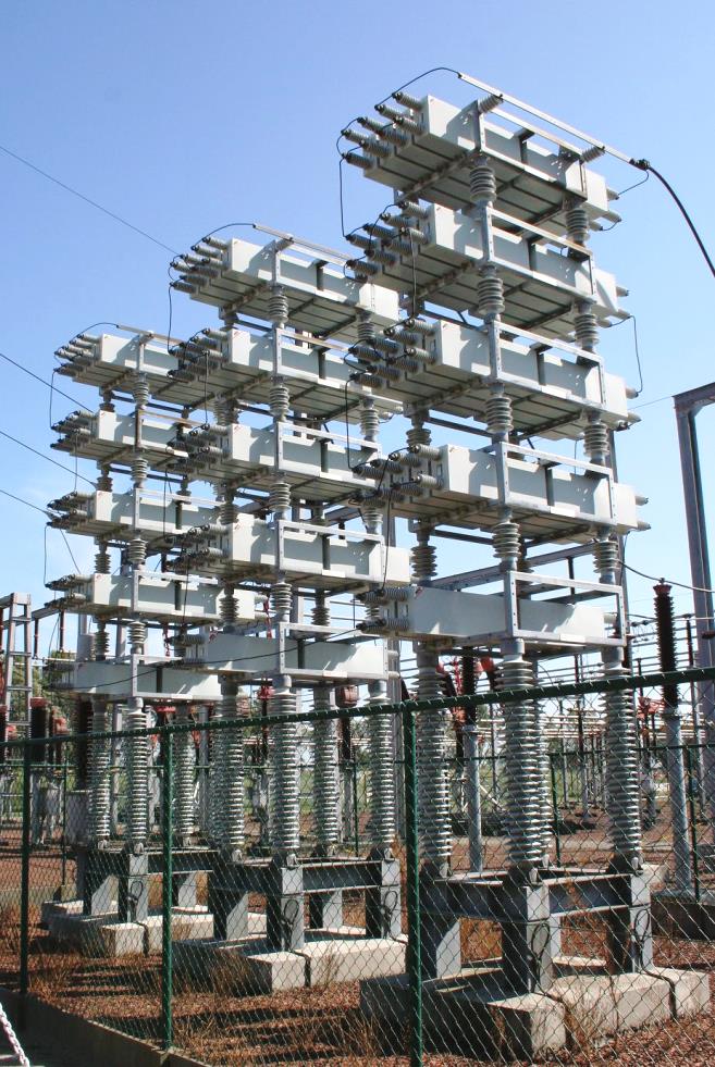 capacitors team with batteries