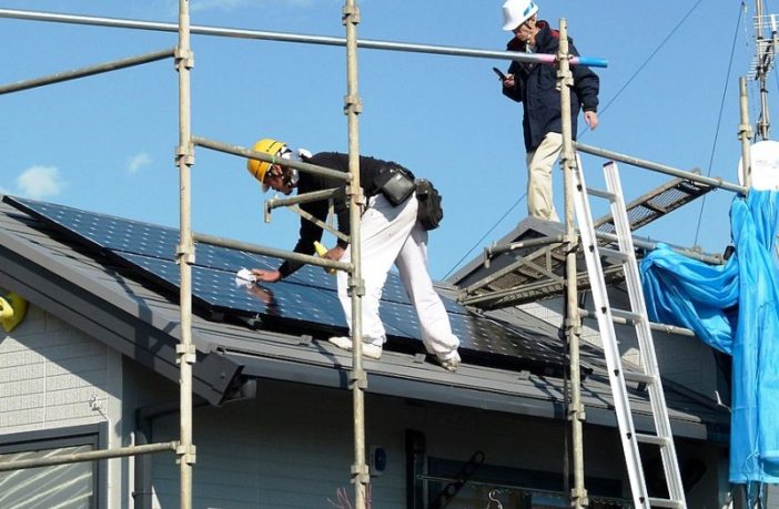 solar batteries for green power