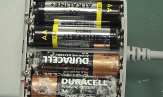 alkaline battery chemistry