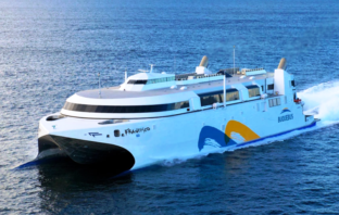 world’s largest battery vessel