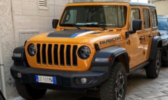 jeep wrangler hybrid battery