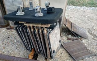 early days of lead-acid battery