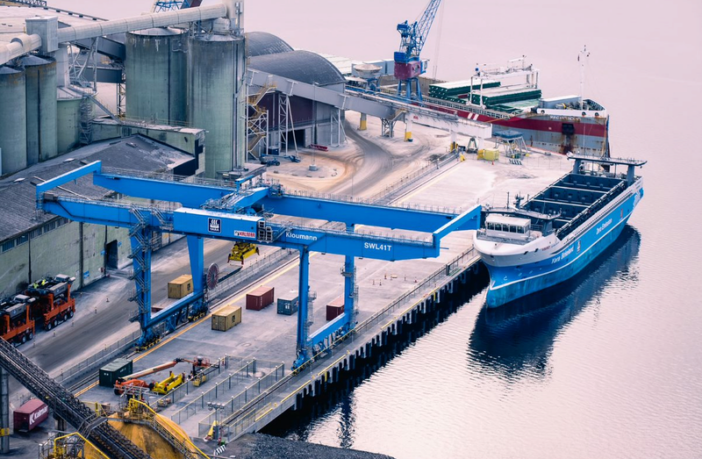 fully electric Yara Birkeland