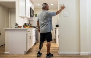 springtime for smoke detector battery