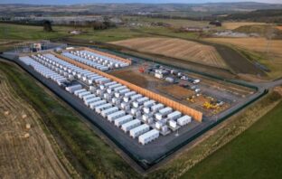 sodium batteries encircling lithium