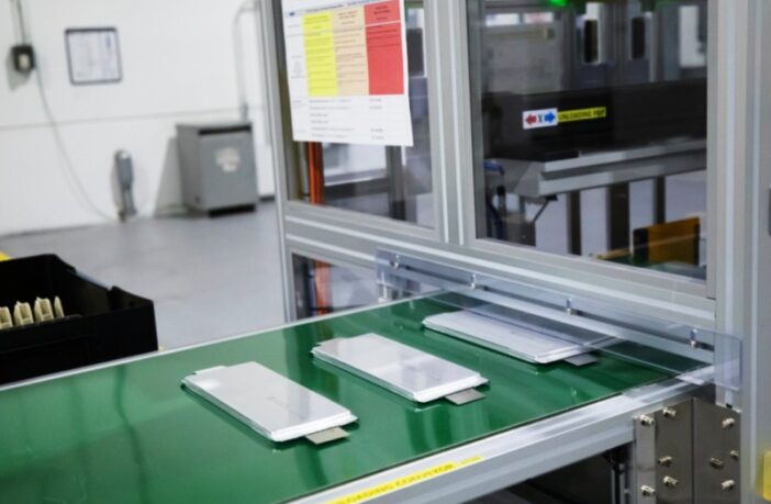 lithium manganese-rich batteries