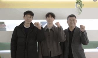 electron sponge mops up dendrites