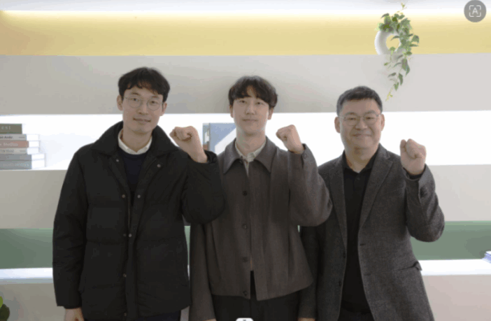 electron sponge mops up dendrites