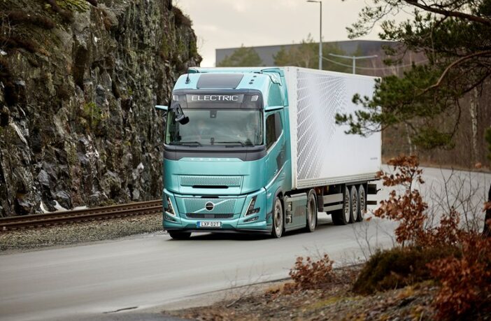 right-sizing e-truck batteries