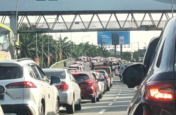 do electric vehicles reduce emissions