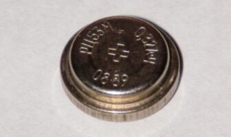 birth of the button cell battery